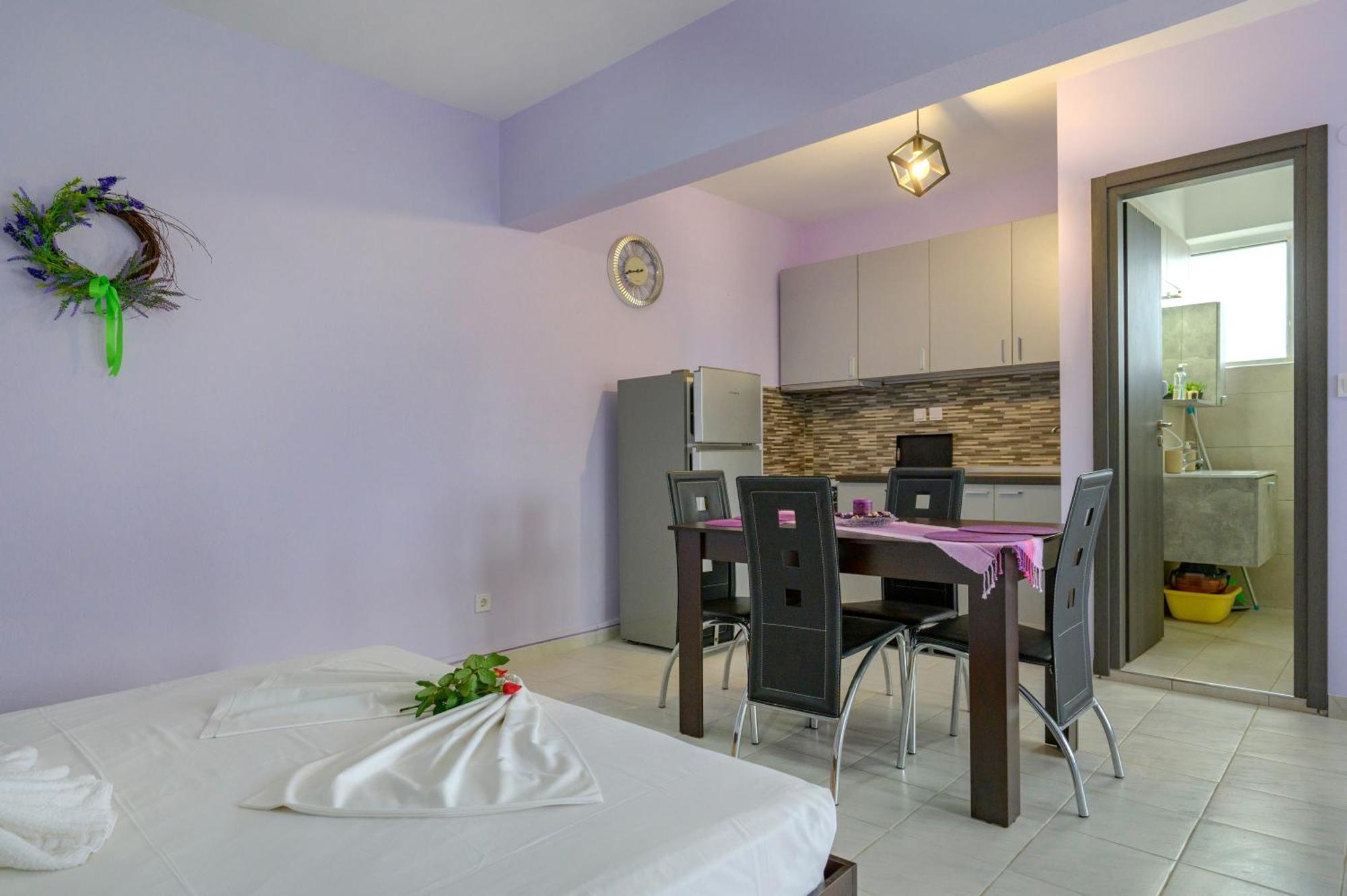 Michael'S Apartment'S Nea Roda Zewnętrze zdjęcie