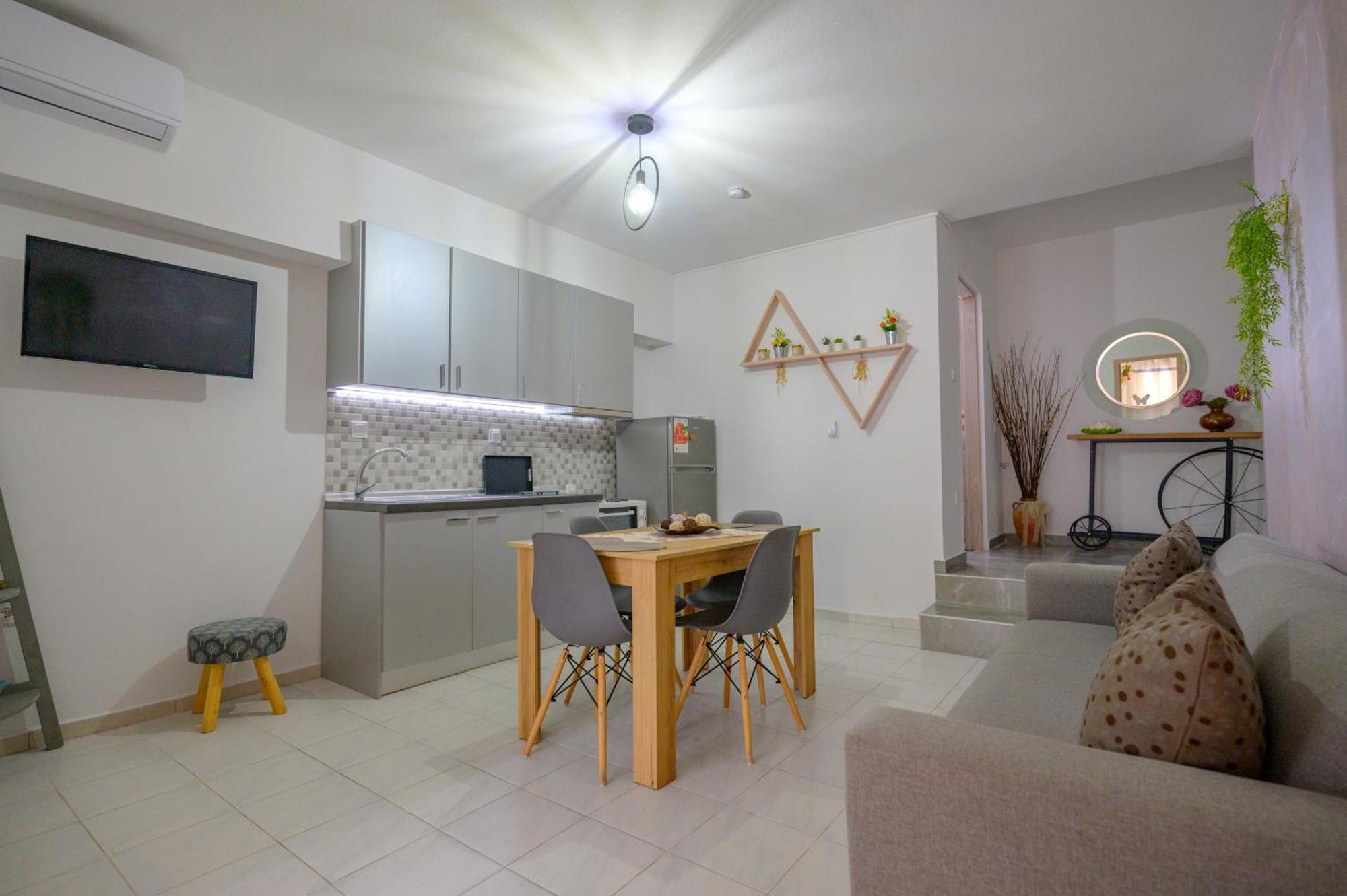Michael'S Apartment'S Nea Roda Zewnętrze zdjęcie